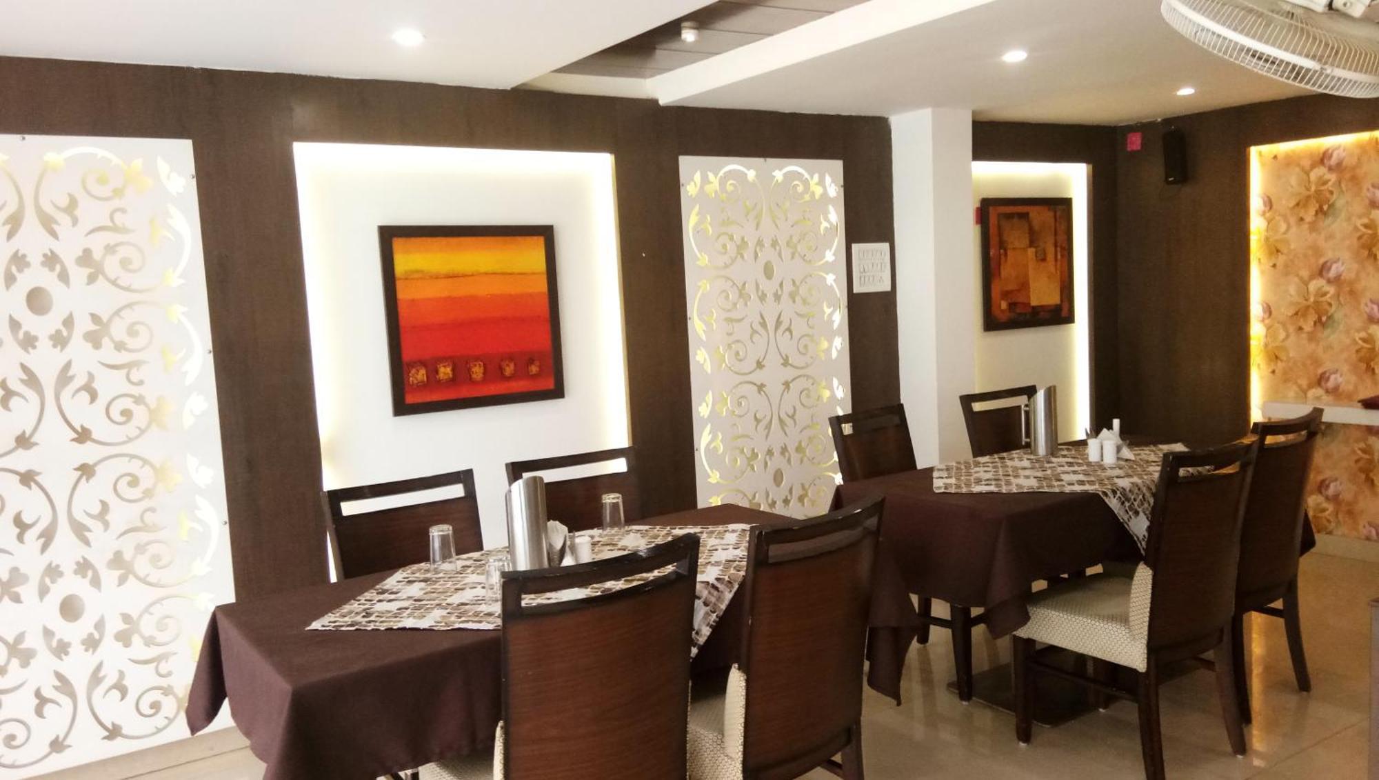 Hotel Banjara Bhopal Exterior photo