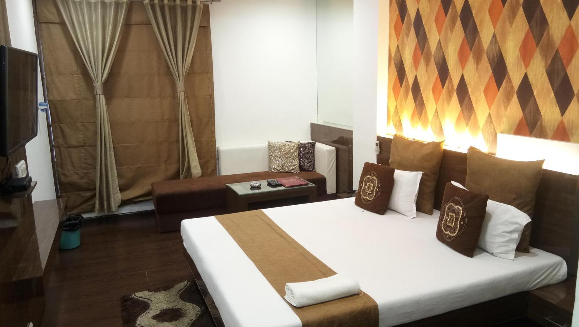 Hotel Banjara Bhopal Exterior photo