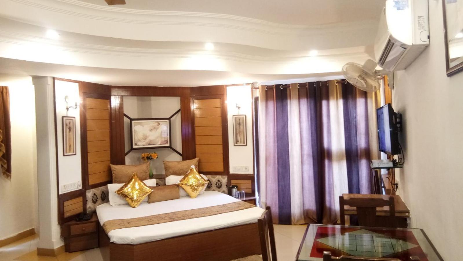 Hotel Banjara Bhopal Exterior photo